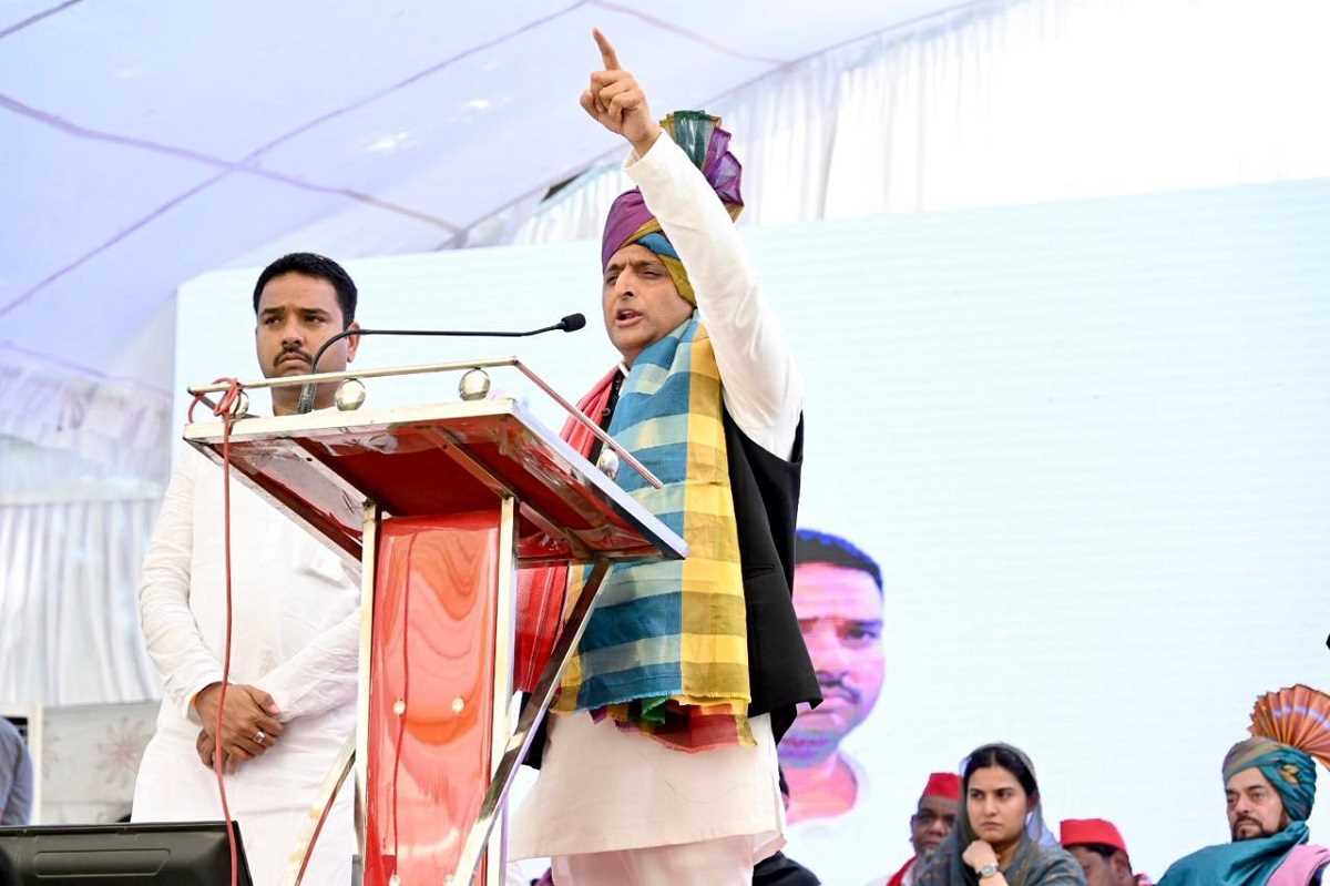 पूरे देश की राजनीति को बदलने वाला साबित होगा महाराष्ट्र का चुनाव : अखिलेश यादव